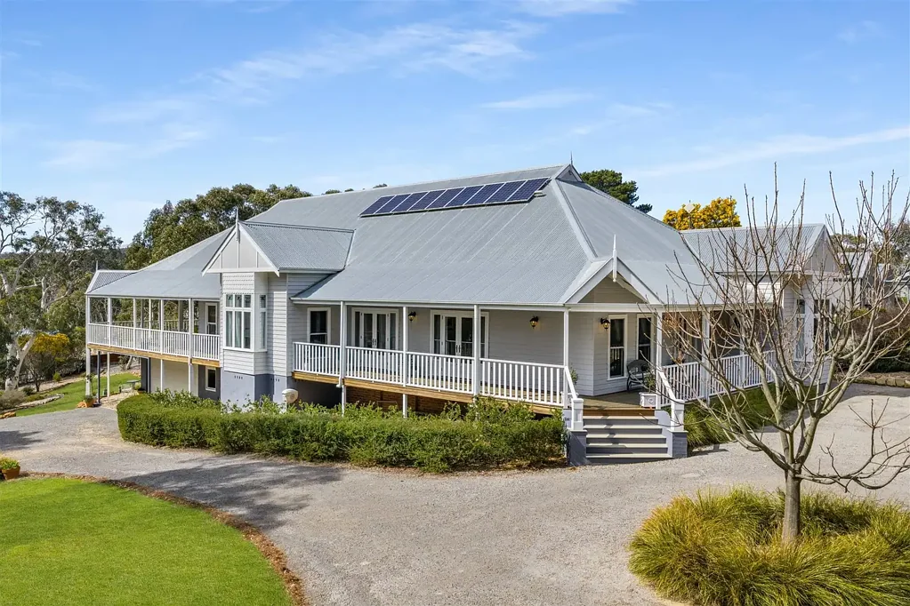 Berrima 4Kwarto A Federation Masterpiece Framed by Gardens and Mountain Views