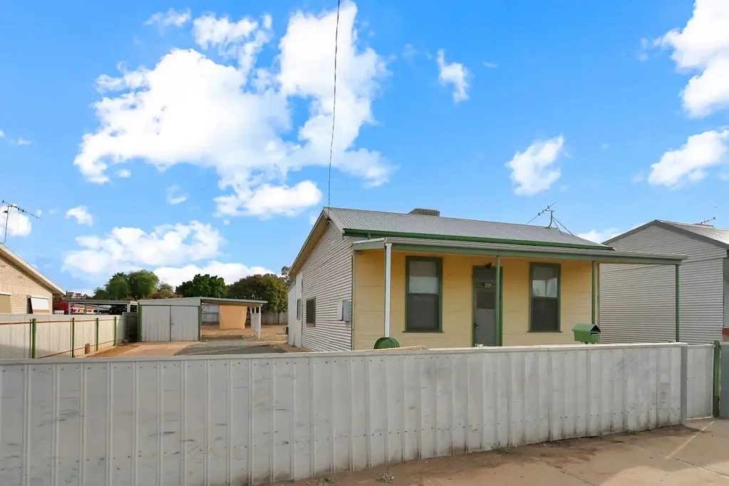 235 Iodide Street, Broken Hill, NSW 2880