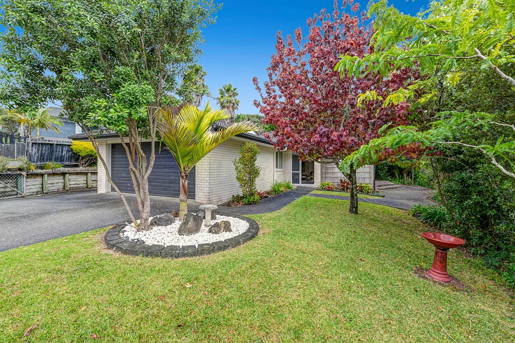 78 Roberta Crescent, Orewa, Rodney, Auckland
