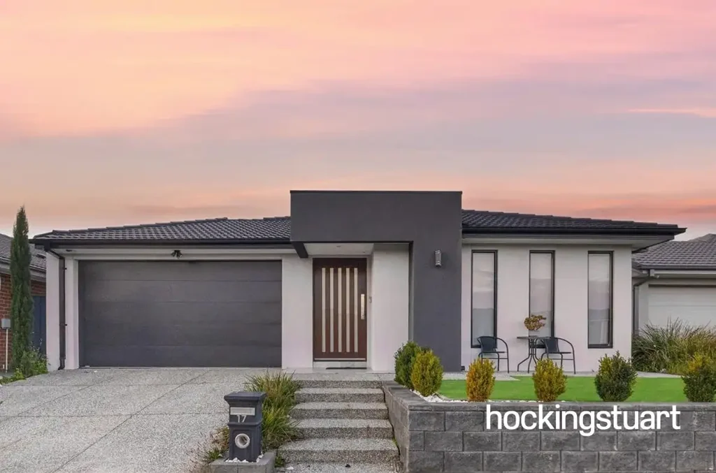 Mickleham 4ห้องนอน Where Modern Living Meets Space to Breathe – A Standout Opportunity with Double Master Retreat in Merrifield