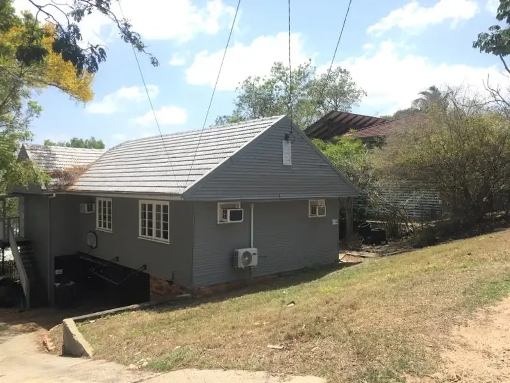 Family home in Acacia Ridge!