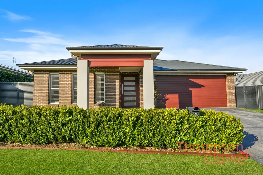 48 Mapplewell Circuit, Farley, NSW 2320