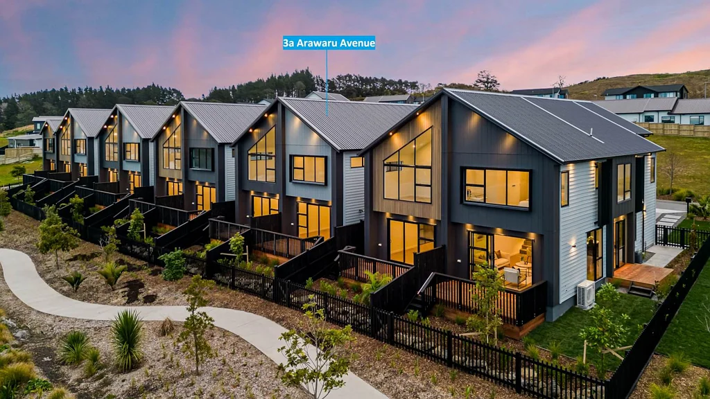 Orewa 4Kwarto HOT LISTING! BE QUICK!