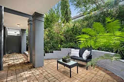 22/5-17 Pacific Highway, Roseville