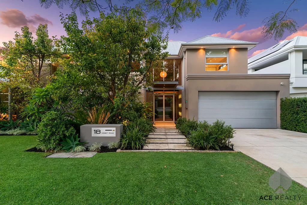 18 Nisbet Road, Applecross, WA 6153