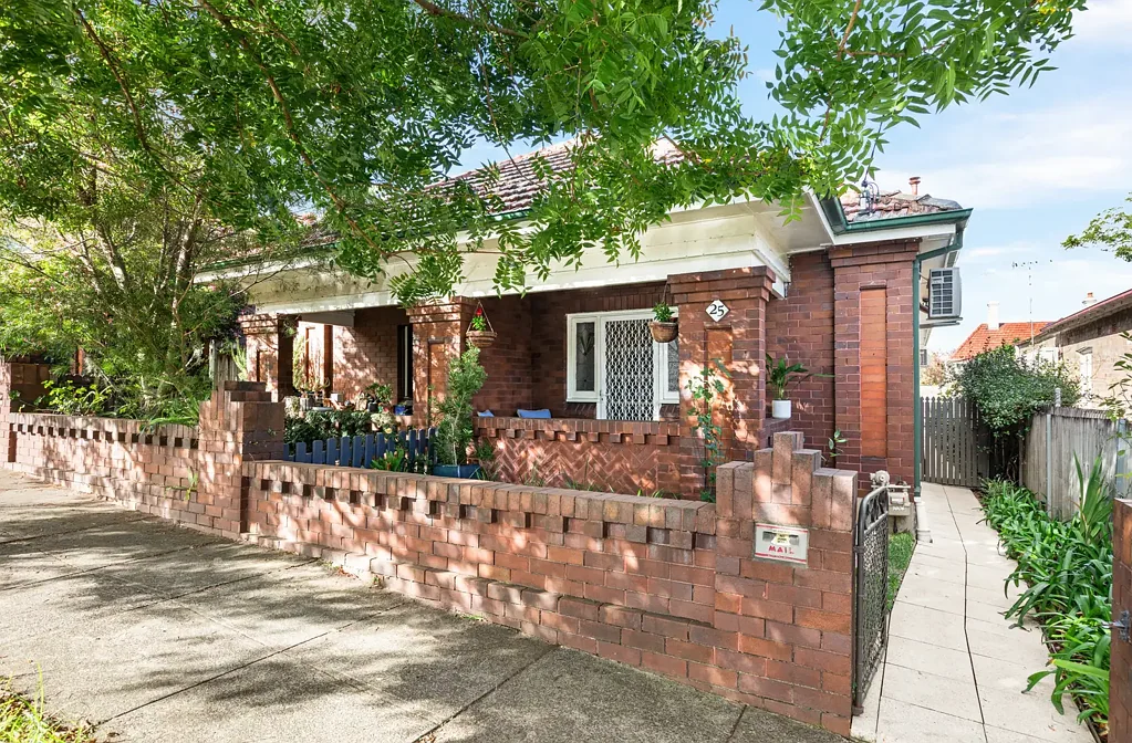 25 William Street, Marrickville, NSW 2204