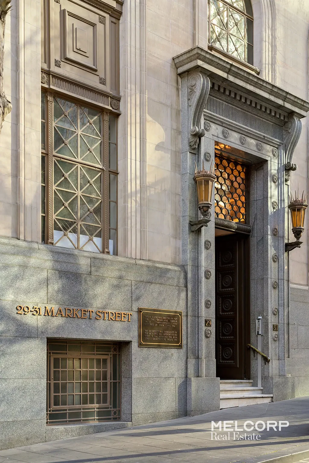 Melbourne 2Habitaciones Refined Heritage Living in Melbourne's Historic Port Authority Building
