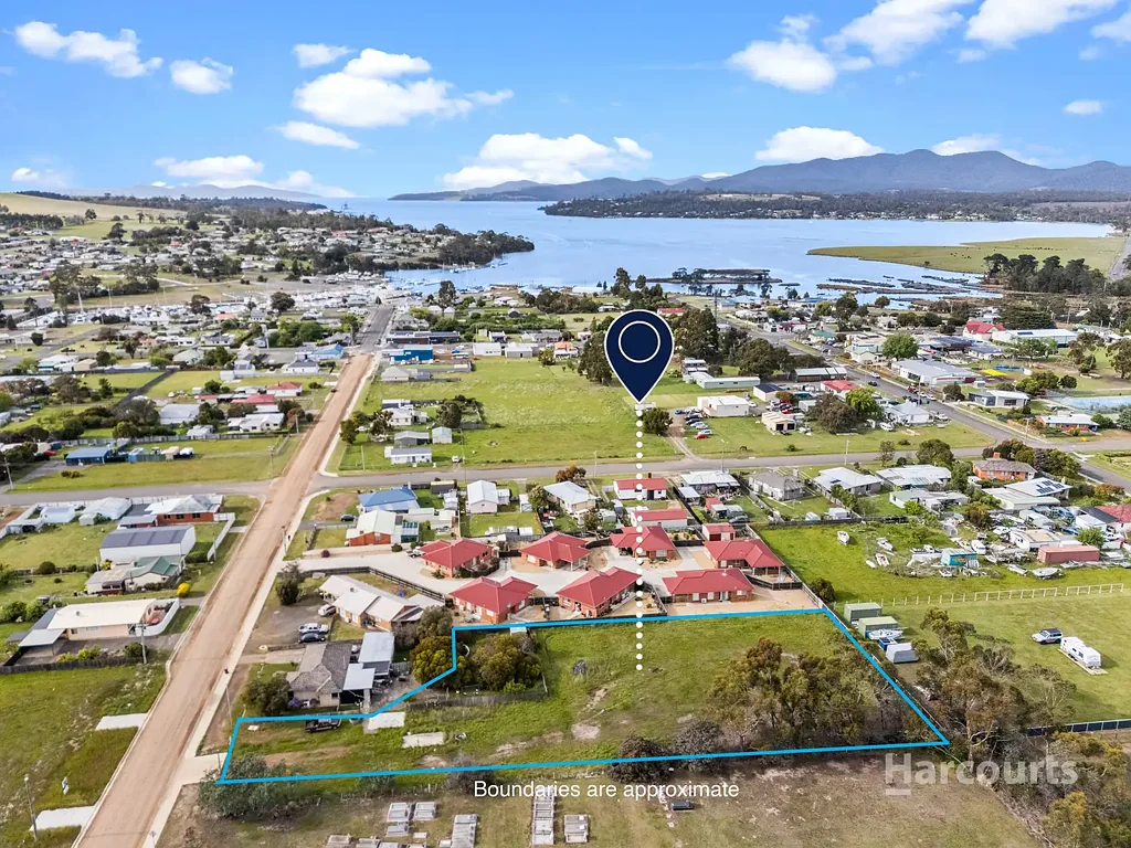 Triabunna  East Coast Escape