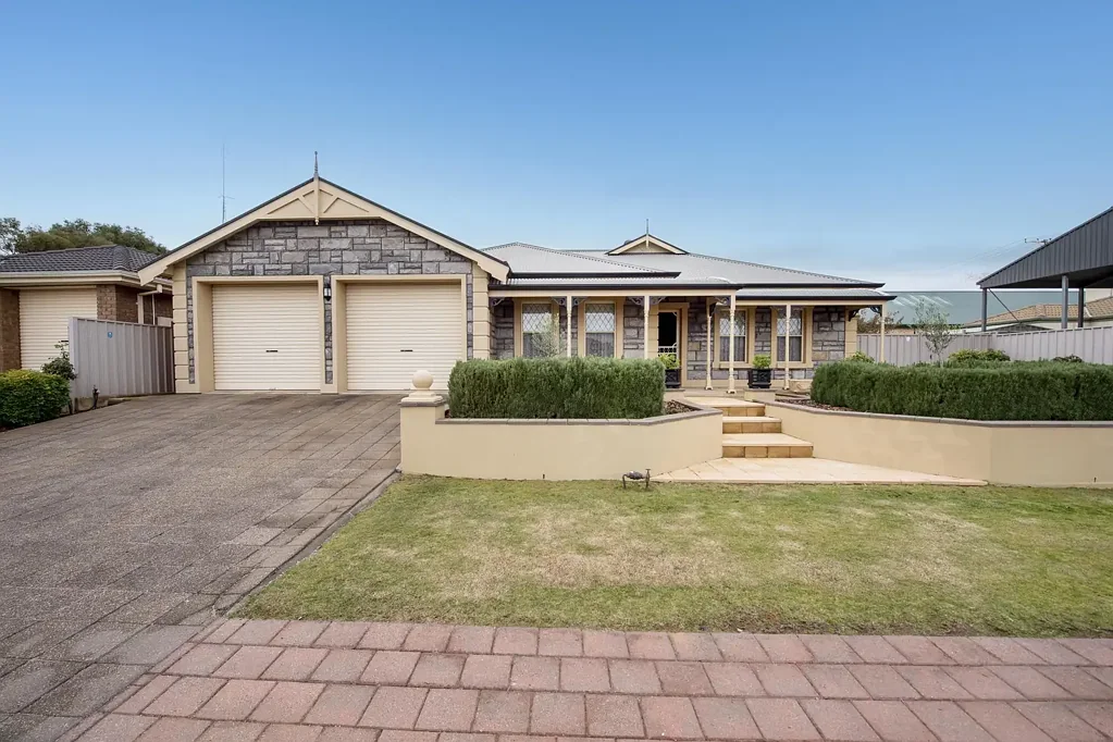 Port Pirie 4ห้องนอน Timeless Victorian Charm Meets Modern Family Comfort