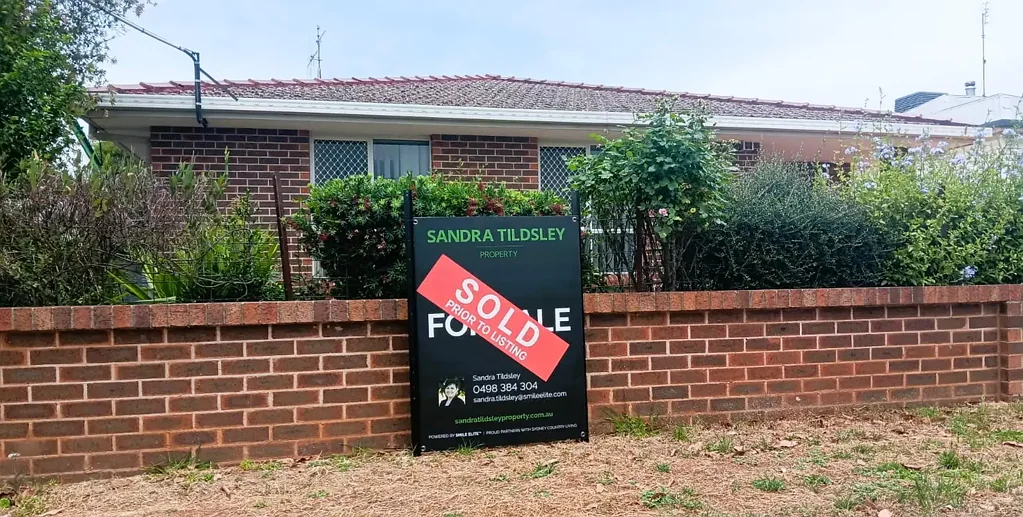 8 Armstrong Street, Parkes, NSW 2870