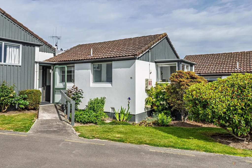 Highfield 1ਬੈੱਡਰੂਮ Sunny and safe - Your dream retirement awaits!