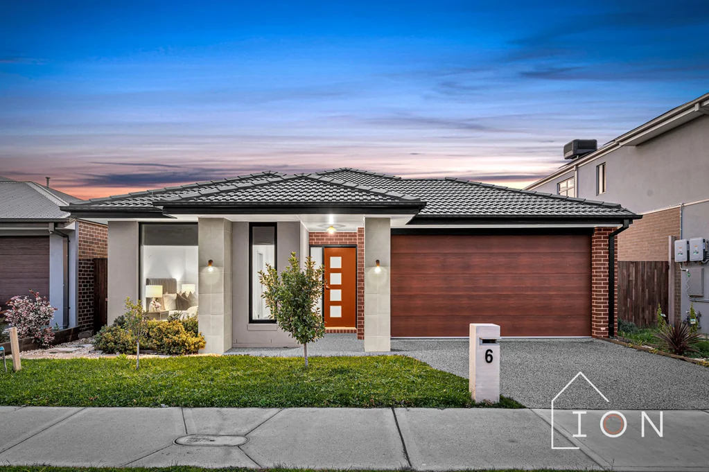 6 Hikari Crescent, Cranbourne South, VIC 3977
