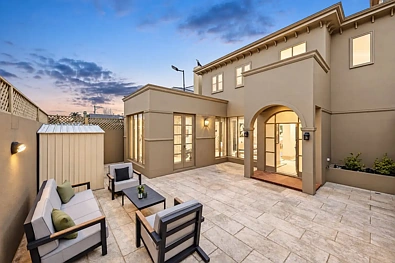 Iba Pa - 38C Head Street, Brighton, VIC 3186