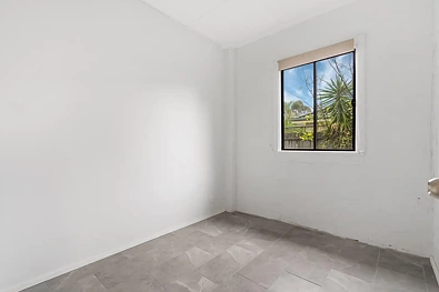 卧室 - 2/32 Akenside St, Wacol, QLD 4076