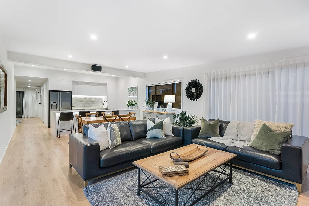 Rothesay Bay 4部屋 LUXURY COASTAL LIVING IN RANGI ZONE