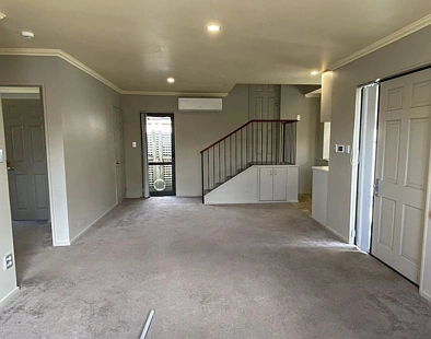 2-Bedroom Standalone Home in Schnapper Rock – Prime Location & Great School Zones