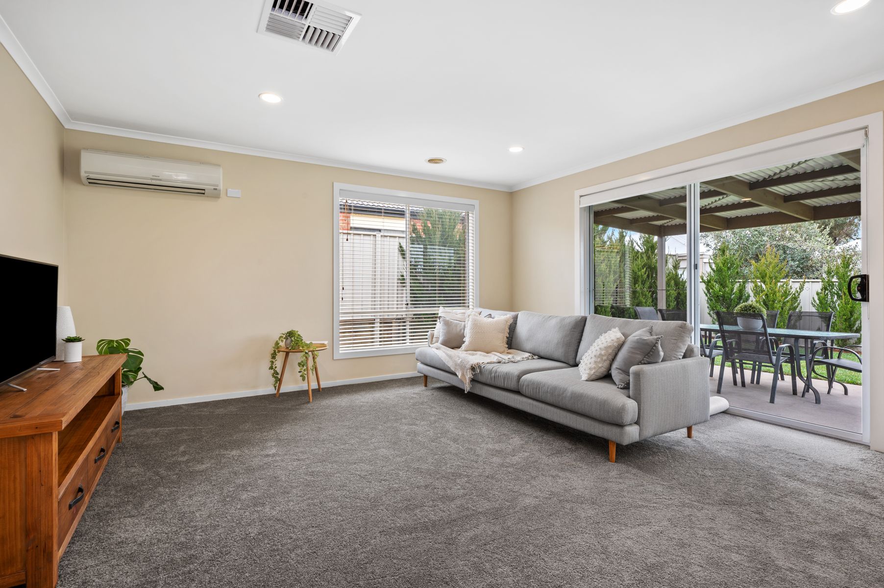 1 MALLEE PL, EPSOM VIC 3551, 0部屋, 0バスルーム, House