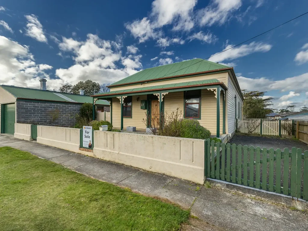 Wynyard 3 Bedroom SPACIOUS CHARACTER HOME IN THE HEART OF WYNYARD