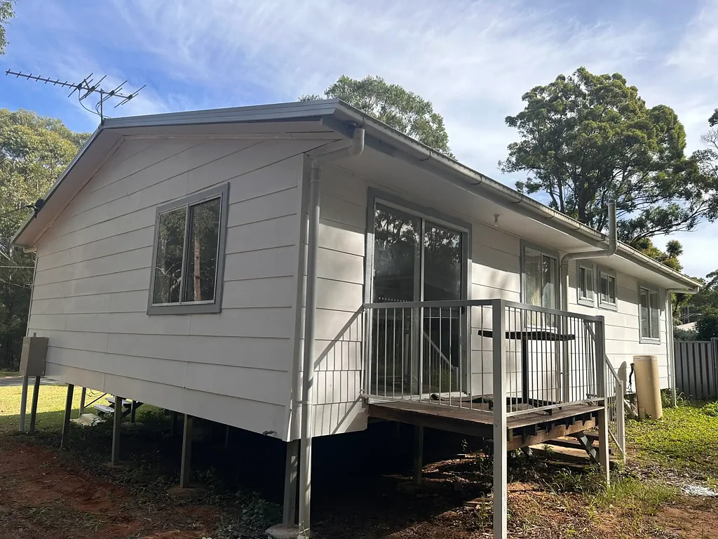Russell Island 3chambre Location, Location, Location!