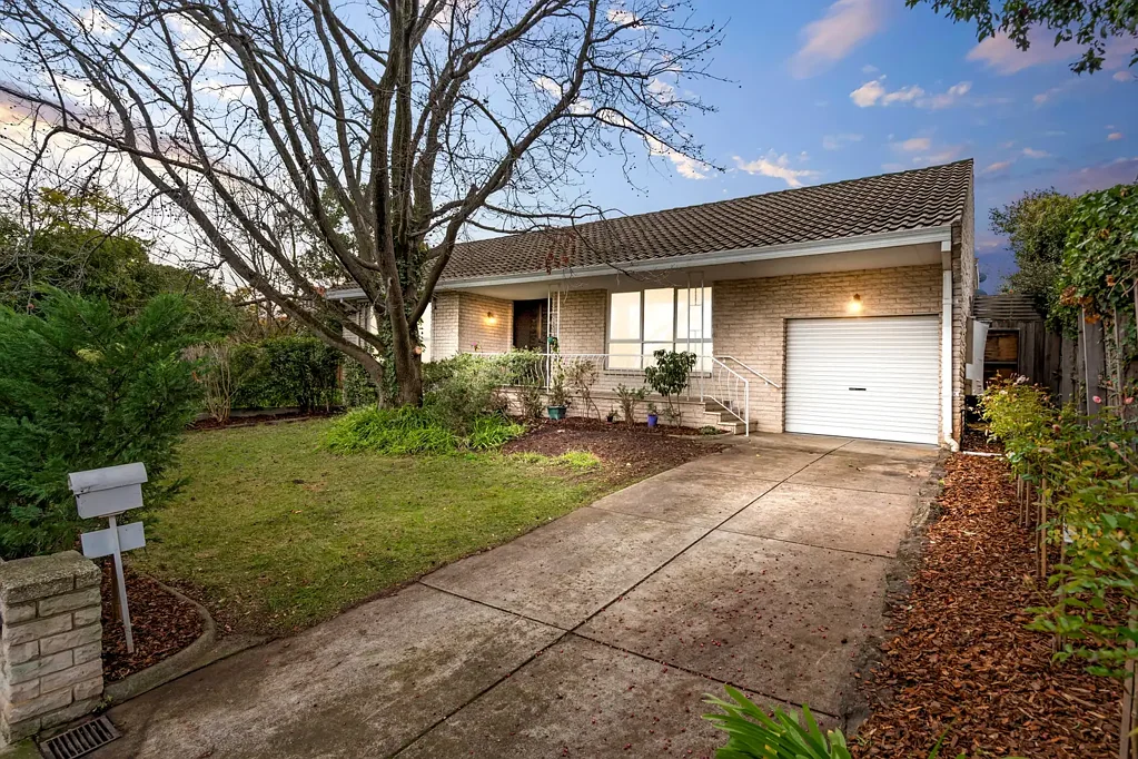 1/6 Riverview Road, Essendon, VIC 3040