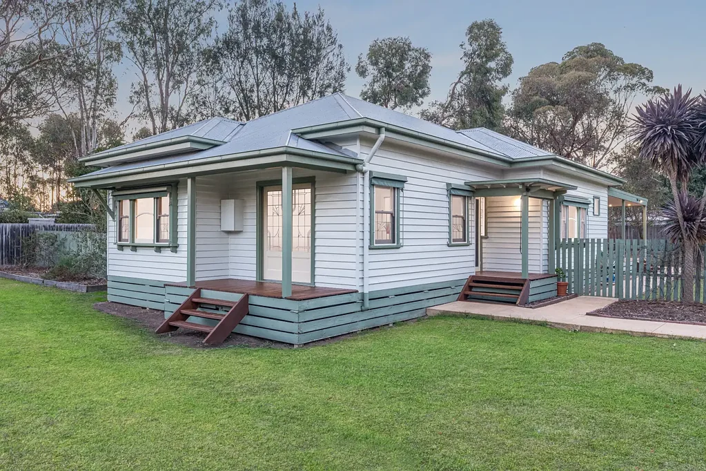 11 Cubbitt Street, Lethbridge, VIC 3332