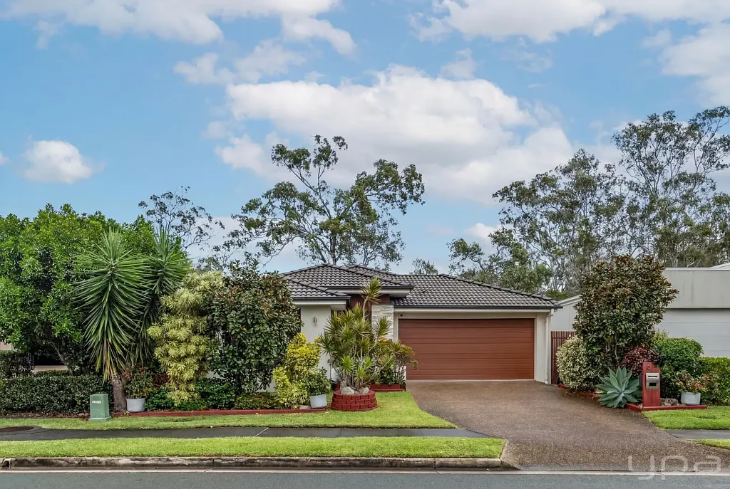 6 Bunderoo Circuit, Pimpama, QLD 4209
