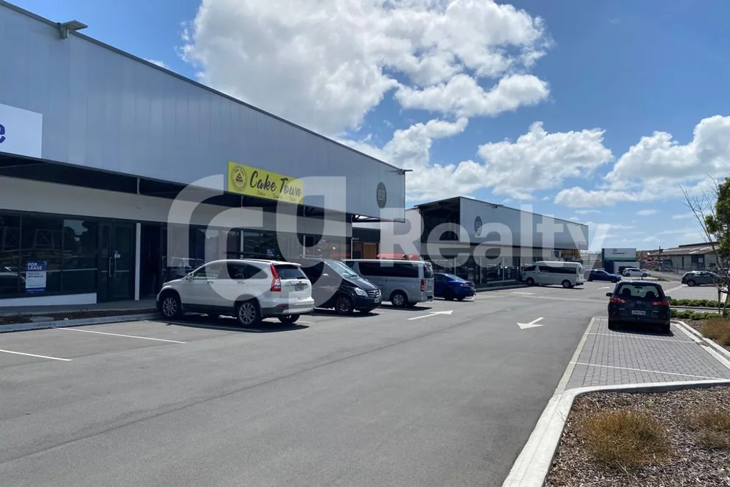 Panmure TIME FOR A CHANGE? NEW RETAIL COMPLEX IN PANMURE.