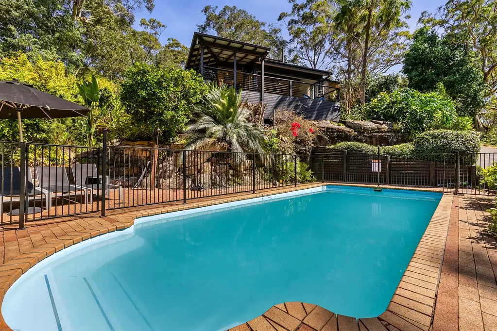 Dural  The Perfect Escape ...Your Secret Retreat with a View