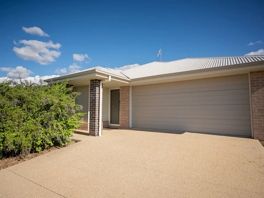53 Wheeler Drive, Roma, QLD 4455