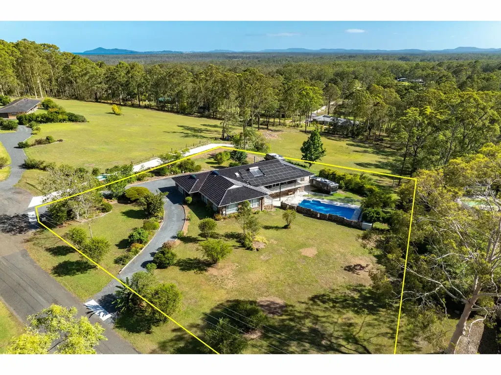 4 Homestead Heights, Hallidays Point, NSW 2430