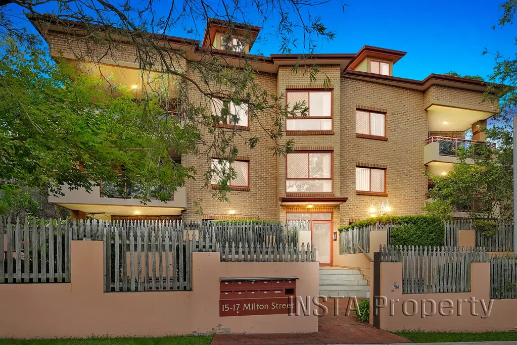 Bright & Comfortable Unit Just Minutes from Bankstown Central