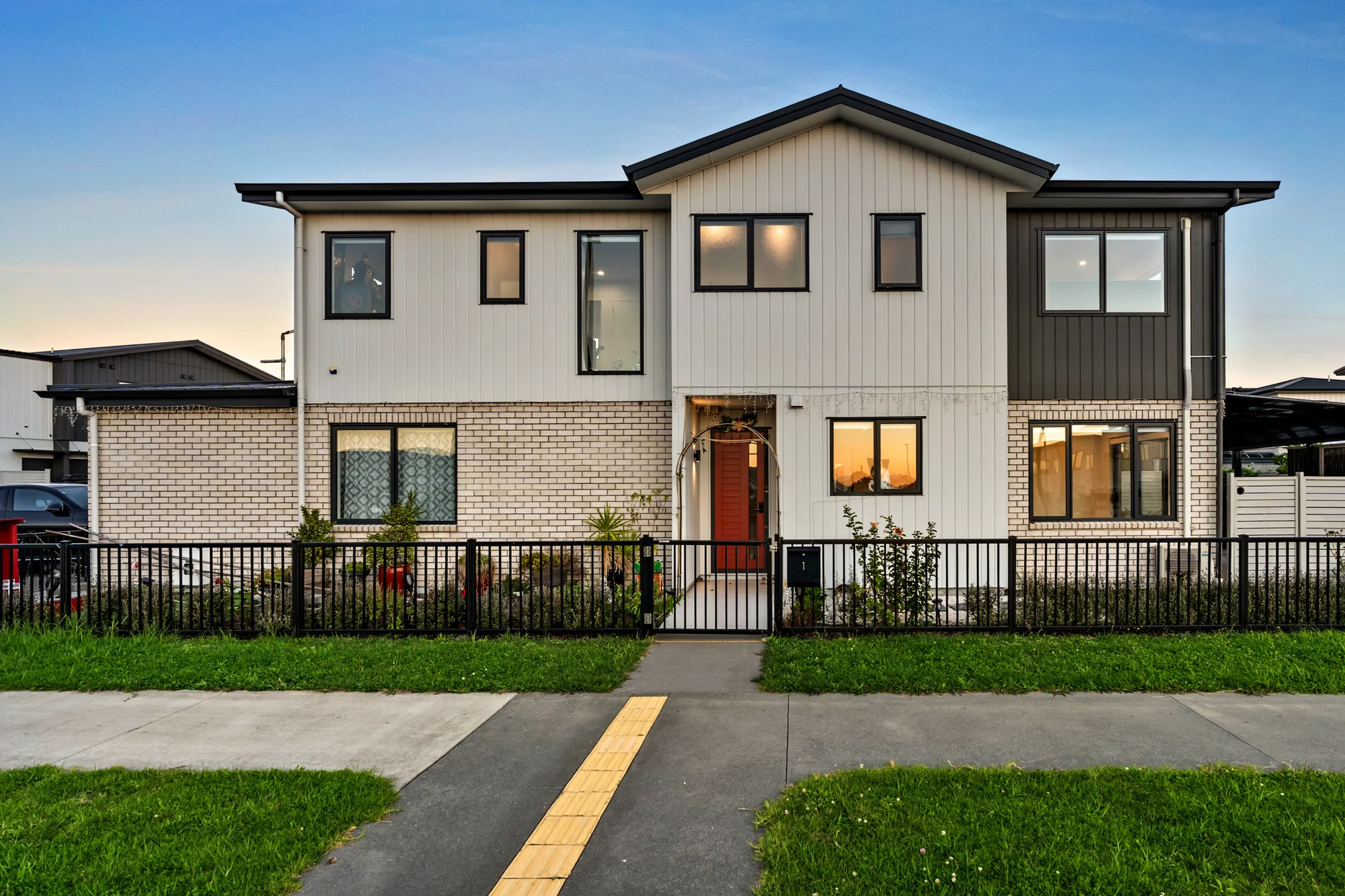 Manurewa 5Phòng ngủ 2023 Fletcher Built: Vendor's Loss, Your Gain!