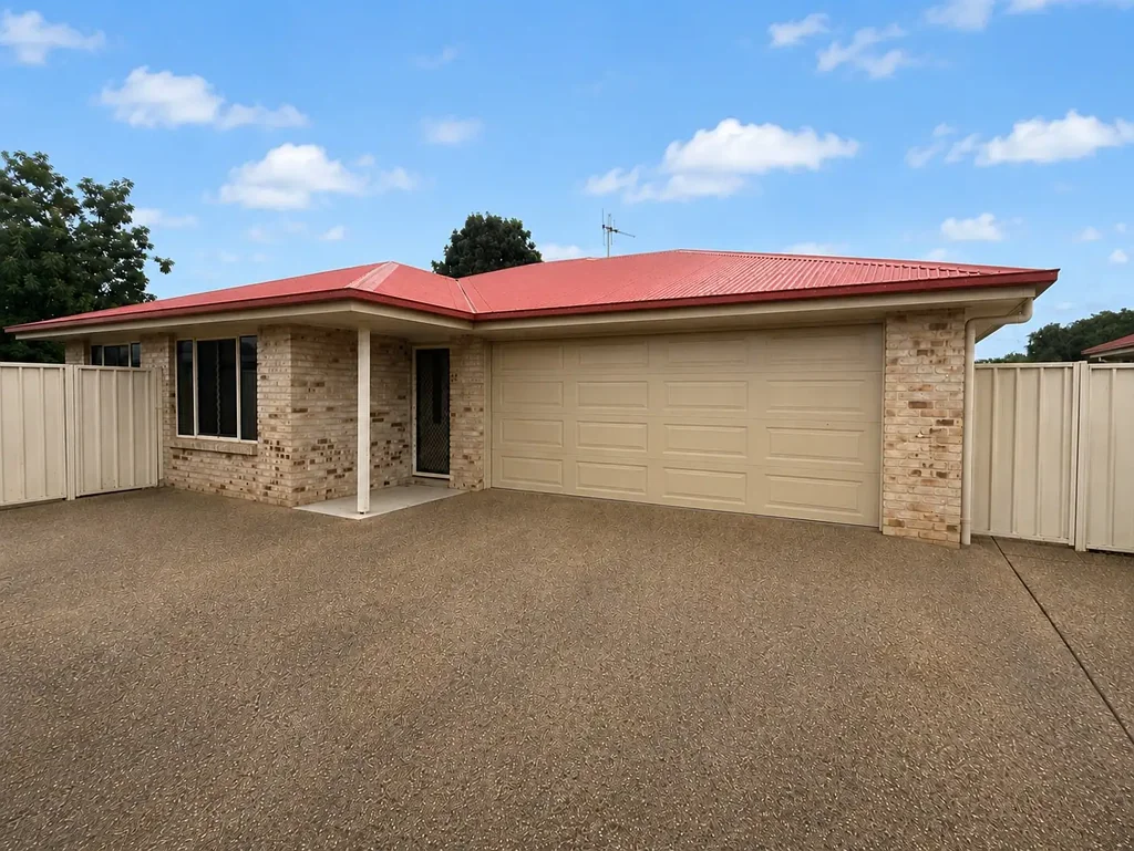 Modern 3-Bedroom Unit in Sought-After Svensson Heights