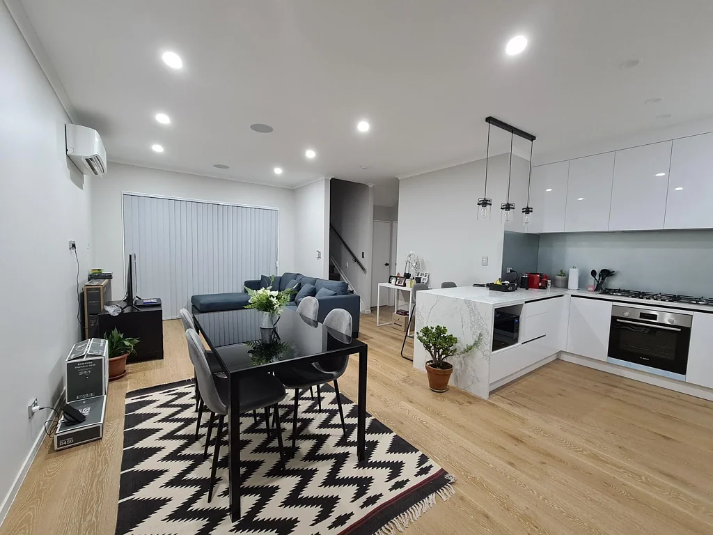 Spacious 5-Bedroom Home - Central Otahuhu