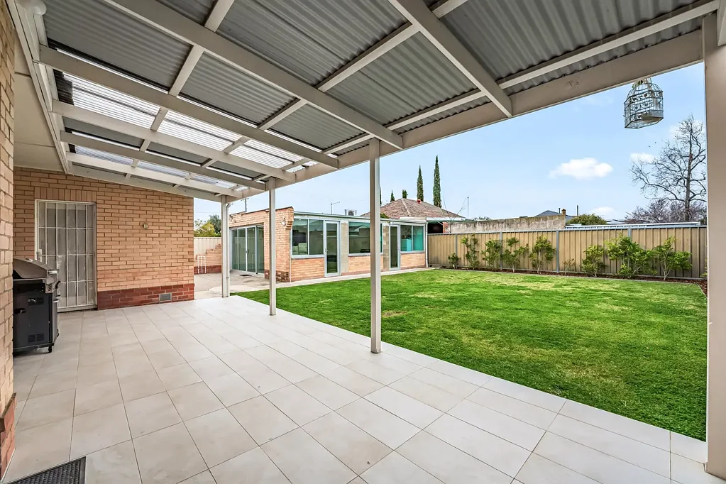 Plympton Park 4 Bedroom A Flexible Family Home in the Heart of Plympton Park