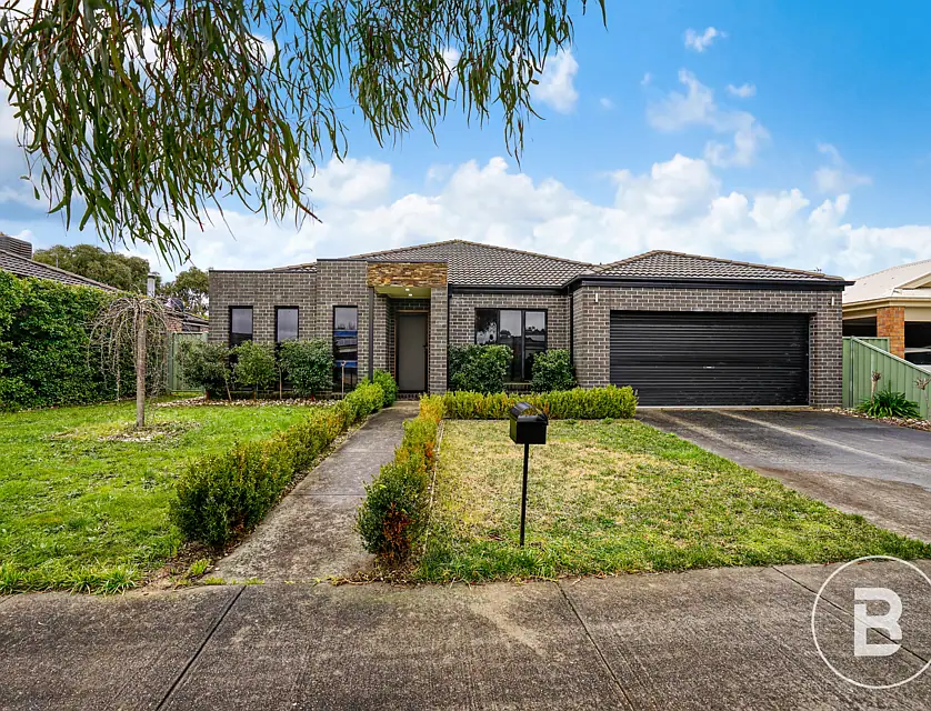 18 Selwyn Street, Miners Rest, VIC 3352, 3部屋, 2バスルーム, House