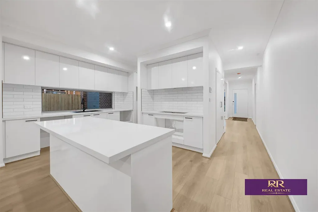 Ballan 5Moenga BRAND NEW HOUSE/ WHERE CHARACTER MEETS THOUGHTFULLY EXPANDED LIVING SPACE
