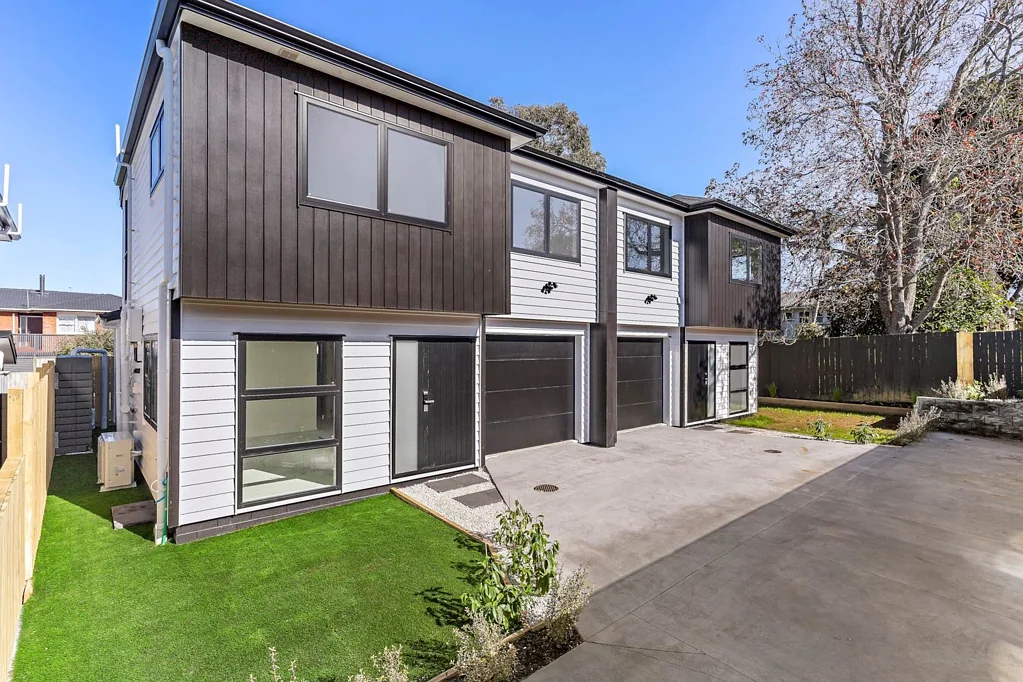 21C Borrowdace Avenue, Botany Downs, Manukau City, Auckland