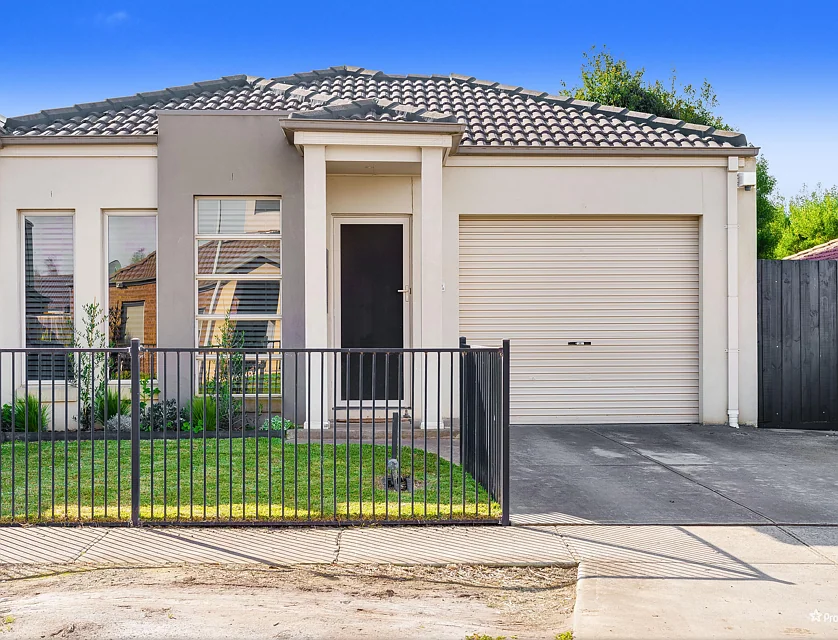 2/15 Montana Drive, Werribee, South West Melbourne, 3 Kuwarto, 2 Banyo, House