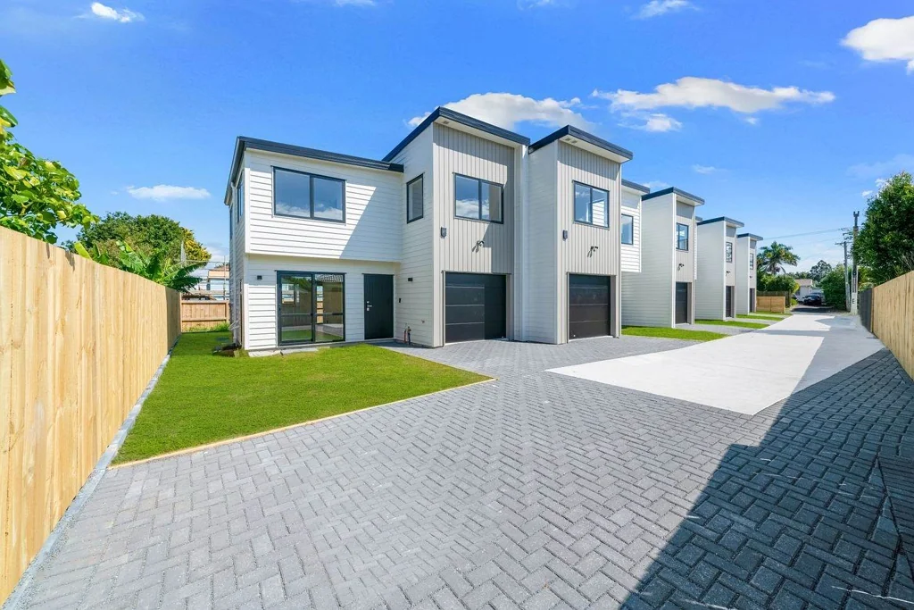 Papatoetoe 4침실 Your Exclusive Retreat Awaits, Just for You!