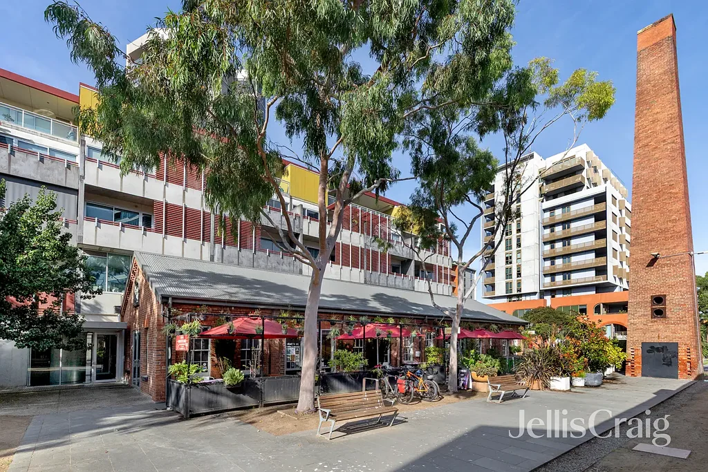 Spectacular Views in the Heart of Pentridge