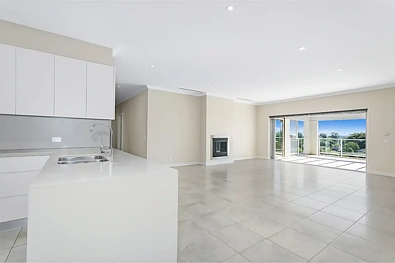 Address Withheld, Castle Hill, NSW 2154, 4 Bedrooms, 2 Bathrooms, Unit