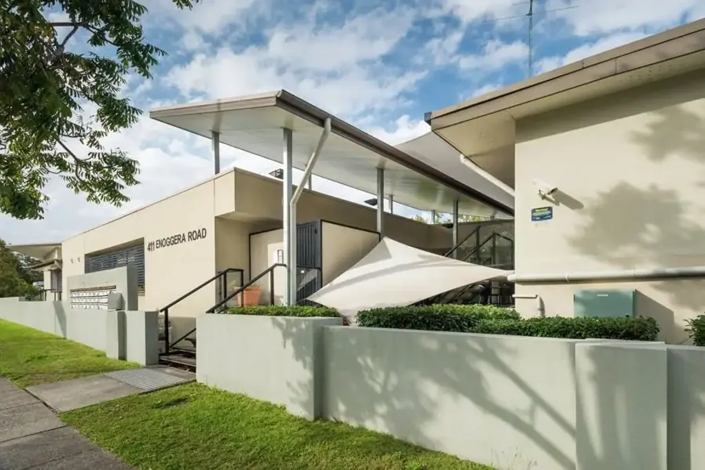 Double Room | Rent Includes Electricity, Wi Fi and Water – Bus stop at Front Door.