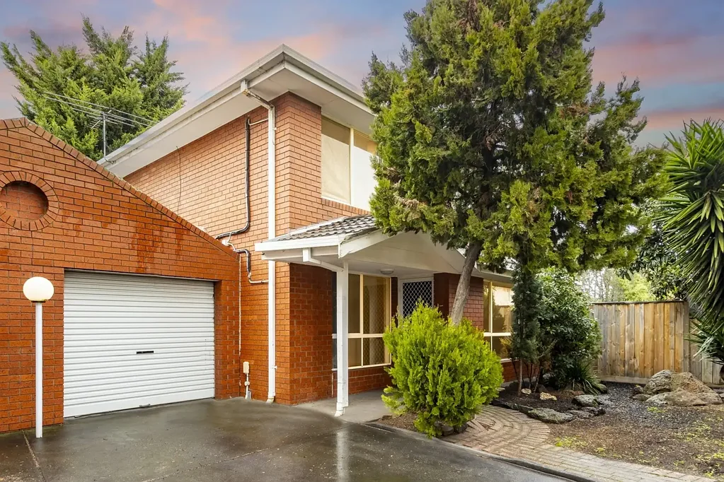 Space, Style & Comfort Close to It All