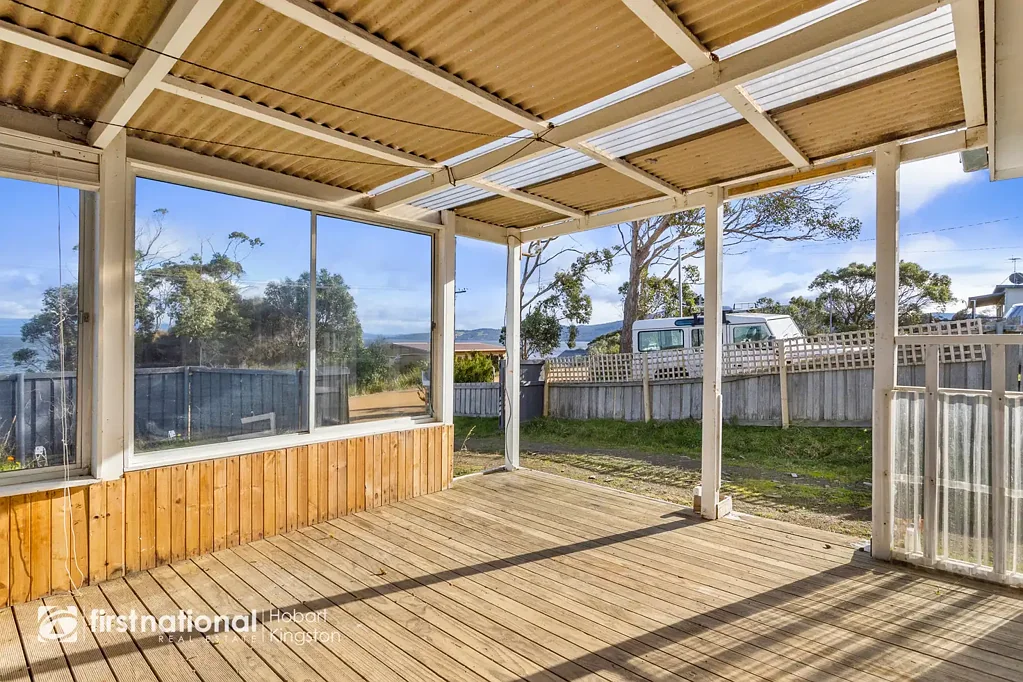 Great Views  & Excellent Location