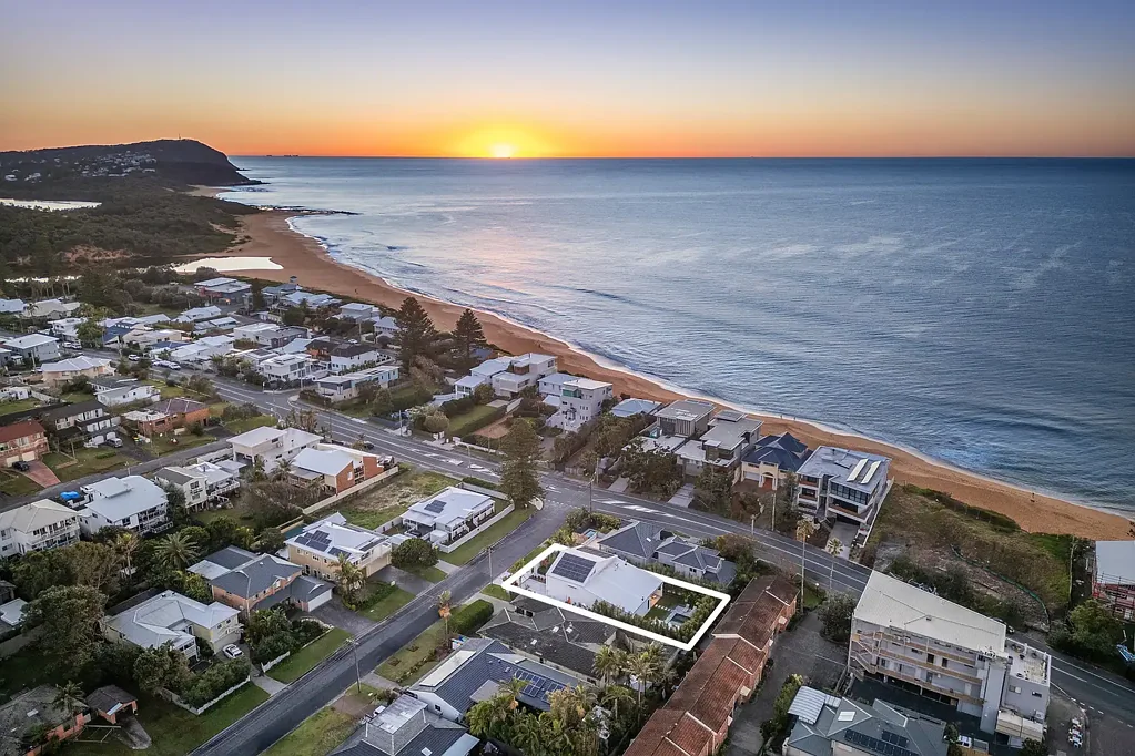 Wamberal 4ਬੈੱਡਰੂਮ Luxury Beachside Living Just Moments from Wamberal