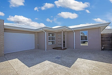 Belmont 2 Slaapkamer Amazing Opportunity in Belmont!!