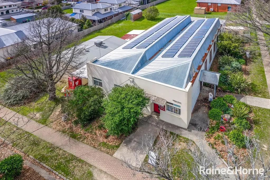 Gisborne 1બેડરૂમ A Landmark Gisborne Opportunity - 65 Years in the Making!