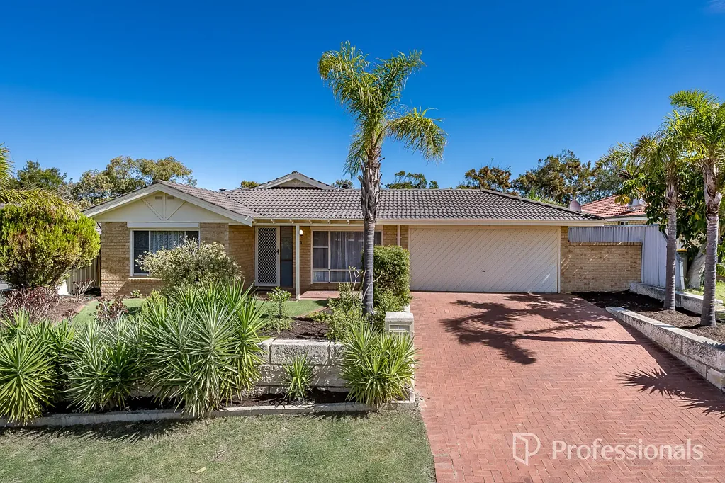 Embrace Nature in This Parkside Gem!