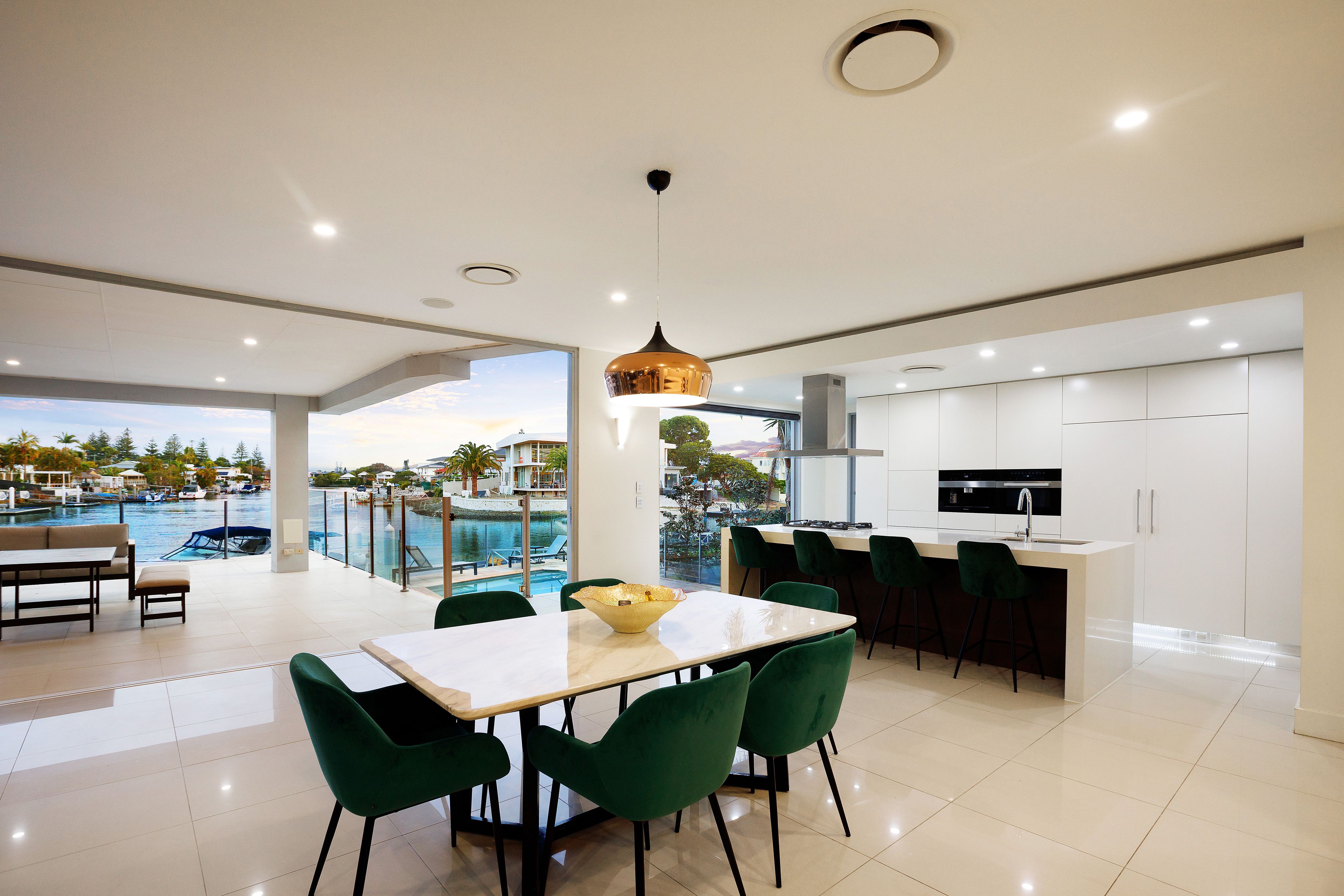 90 MONACO ST, BROADBEACH WATERS QLD 4218, 0 રૂમ, 0 બાથરૂમ, House